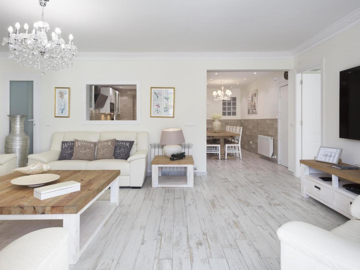 Sitges Spaces Mediterranean Apartments 5 Bedrooms, 4 Bathrooms, 75M2 Terrace, Centre Sitges- Sleeps 11 Εξωτερικό φωτογραφία